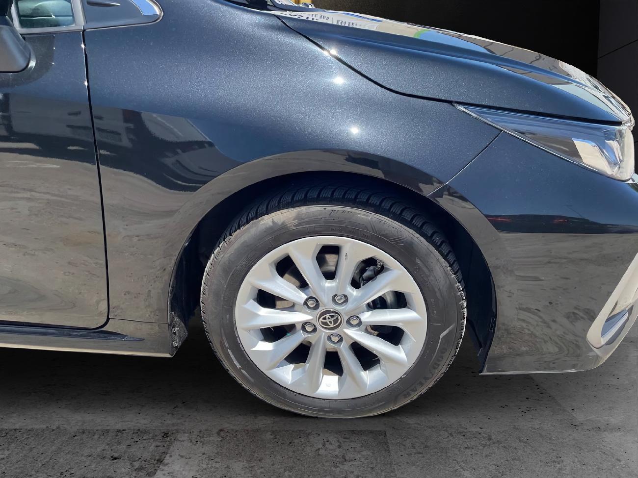 2022 Toyota Corolla Corolla 1.8 125H BUSINESS PLUS E-CVT (122CV) coche de segunda mano