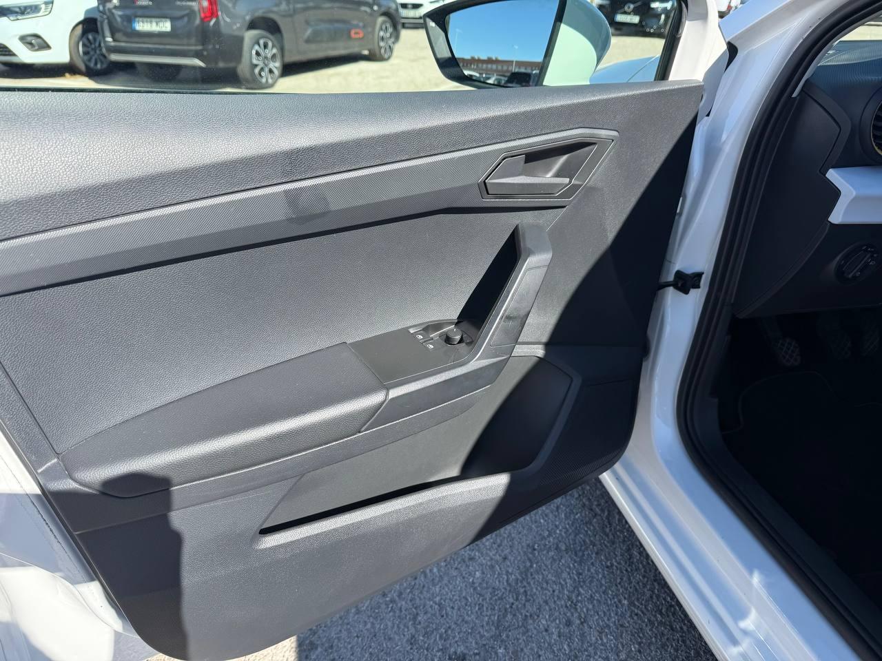 2024 Seat Ibiza Ibiza 1.0 MPI 59kW (80CV) Referencia XM coche de segunda mano