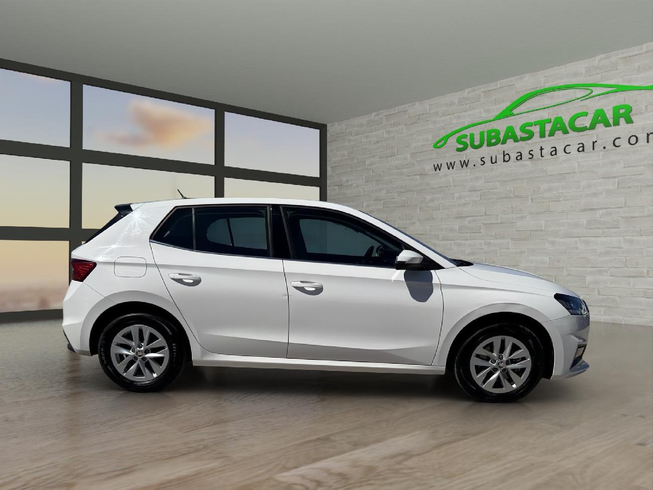 2023 Skoda Fabia Fabia 1.0 TSI 81KW (110CV) Emotion  coche de segunda mano