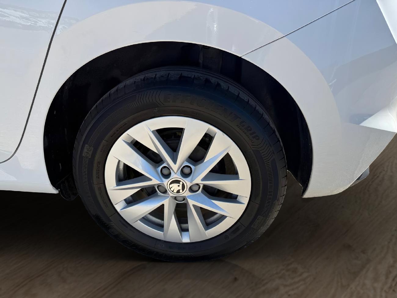 2023 Skoda Fabia Fabia 1.0 TSI 81KW (110CV) Emotion  coche de segunda mano