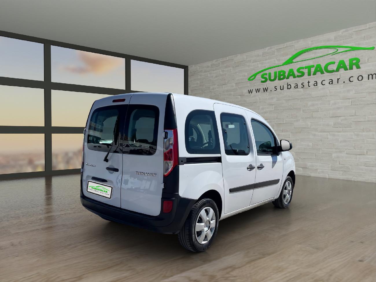2017 Renault Kangoo KANGOO Combi 1.5dCi Energy Profesional M1-AF 75 coche de segunda mano