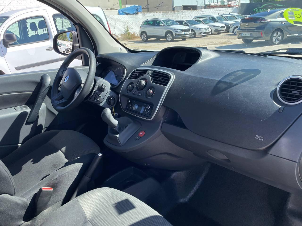 2017 Renault Kangoo KANGOO Combi 1.5dCi Energy Profesional M1-AF 75 coche de segunda mano