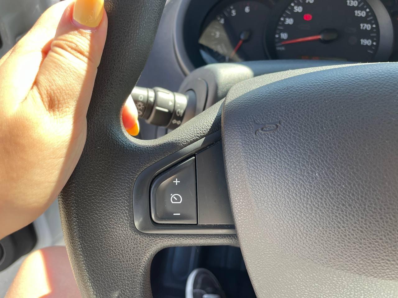 2017 Renault Kangoo KANGOO Combi 1.5dCi Energy Profesional M1-AF 75 coche de segunda mano