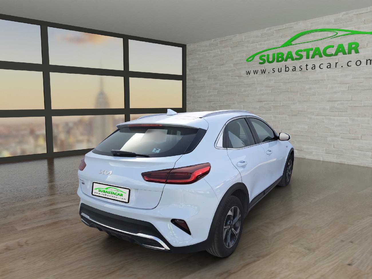 2023 KIA Xceed Xceed 1.5 MHEV iMT Drive 118kW (160CV) coche de segunda mano