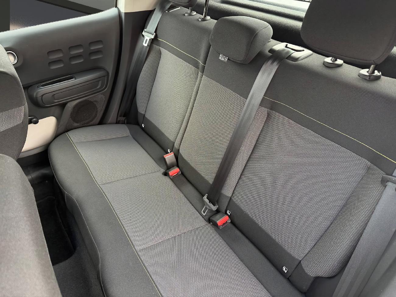 2022 Citroën C3 C3 BlueHDi 75KW (100CV) S&S Live Pack coche de segunda mano