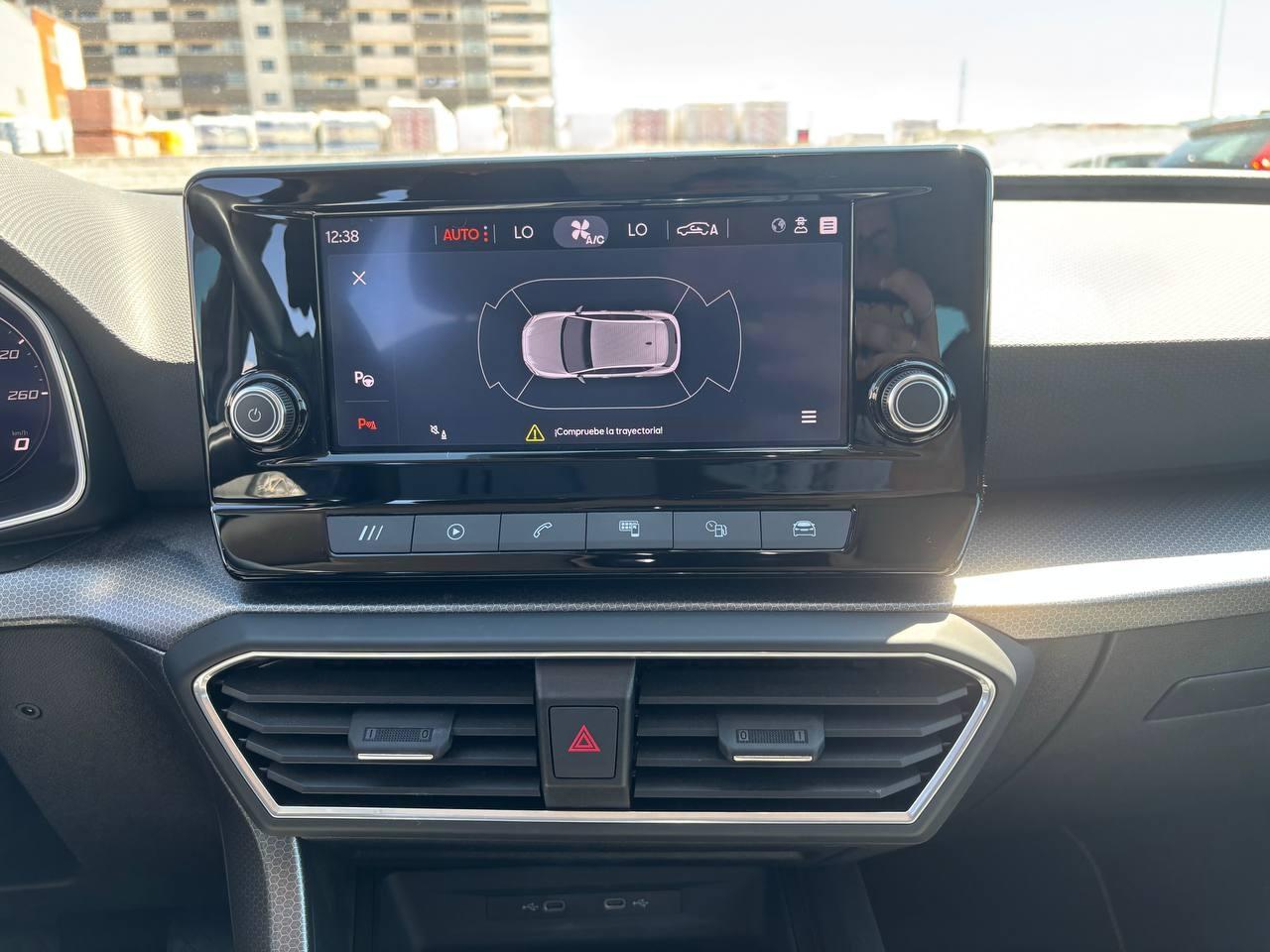 2023 Seat Leon Leon 1.5 TSI 96kW S&S Style XL coche de segunda mano