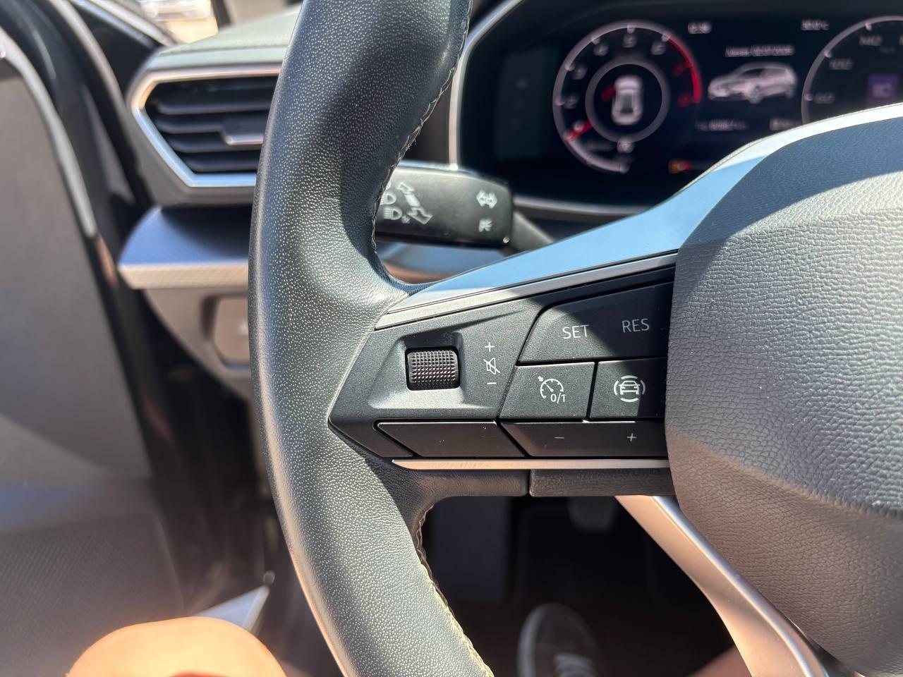 2023 Seat Leon Leon 1.5 TSI 96kW S&S Style XL coche de segunda mano