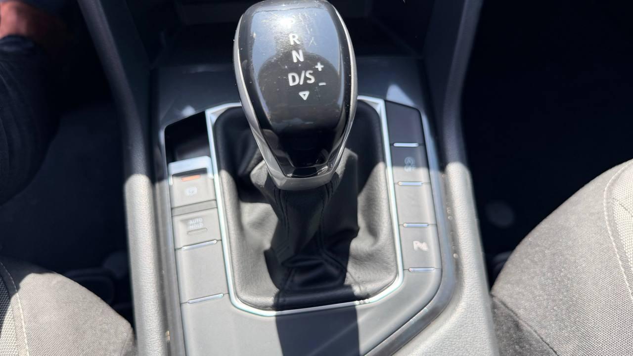 2022 Volkswagen Tiguan Tiguan Life 2.0 TDI 110kW (150CV) DSG coche de segunda mano