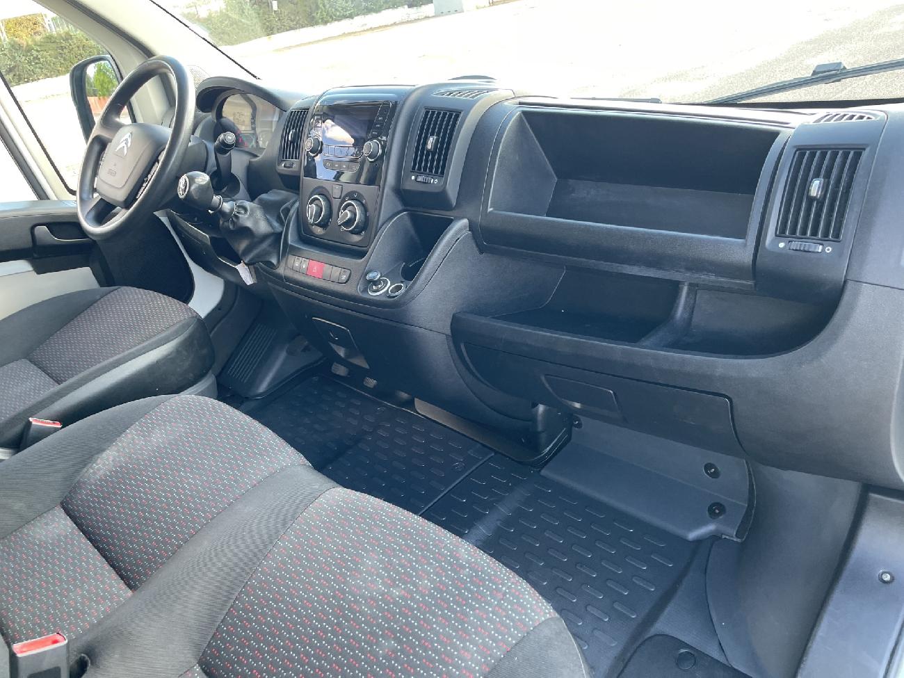 2019 Citroën Jumper Jumper Jumper BlueHDi 96KW (130CV) Furgón 35L2H2 coche de segunda mano