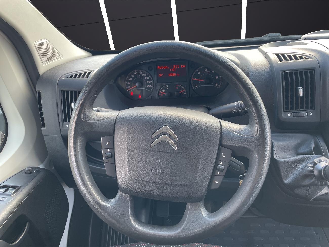 2019 Citroën Jumper Jumper Jumper BlueHDi 96KW (130CV) Furgón 35L2H2 coche de segunda mano