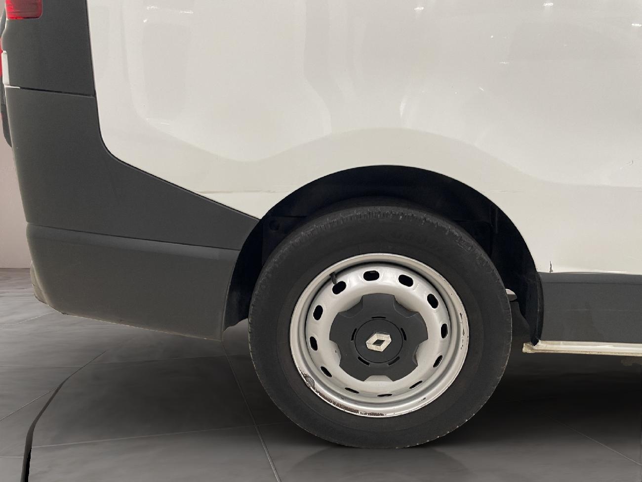 2018 Renault Trafic Trafic Furgón 29 L2H1 dCi 88kW (120CV) coche de segunda mano