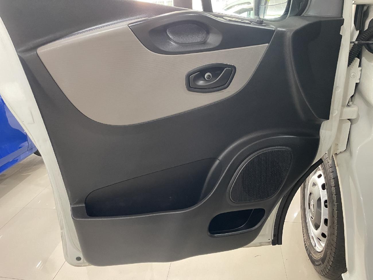 2018 Renault Trafic Trafic Furgón 29 L2H1 dCi 88kW (120CV) coche de segunda mano