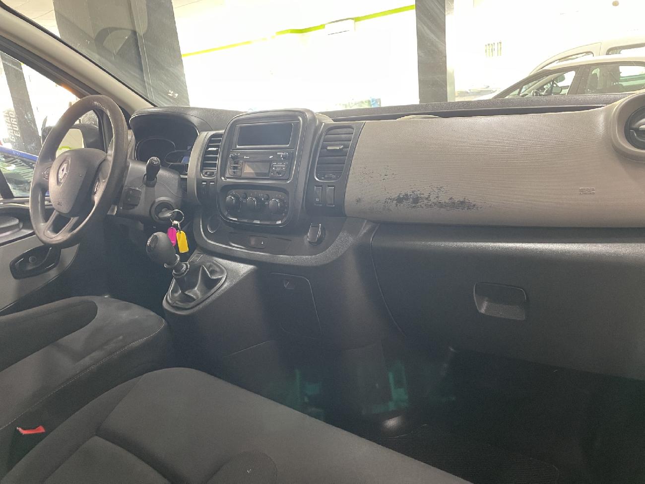 2018 Renault Trafic Trafic Furgón 29 L2H1 dCi 88kW (120CV) coche de segunda mano