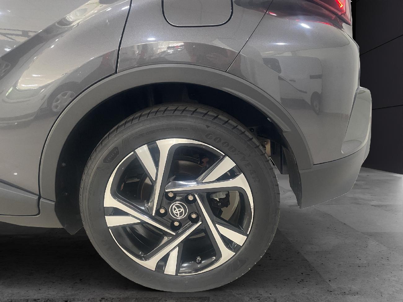 2022 Toyota C-HR C-HR 1.8 125H Active (122CV) coche de segunda mano