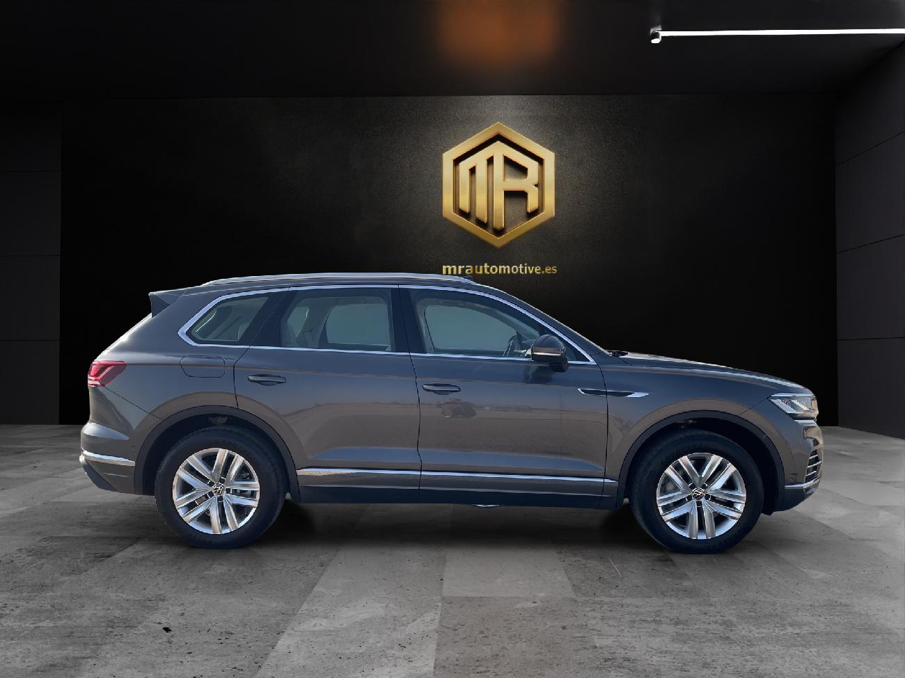 2023 Volkswagen Touareg Touareg eHybrid Eleg 3.0 V6 TSI 280kW Tip 4M coche de segunda mano