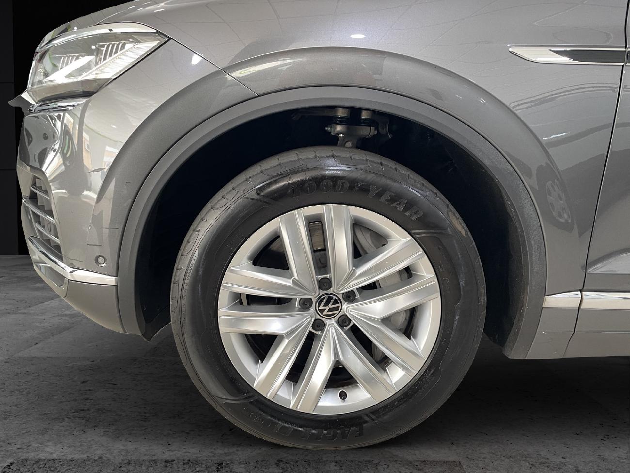 2023 Volkswagen Touareg Touareg eHybrid Eleg 3.0 V6 TSI 280kW Tip 4M coche de segunda mano