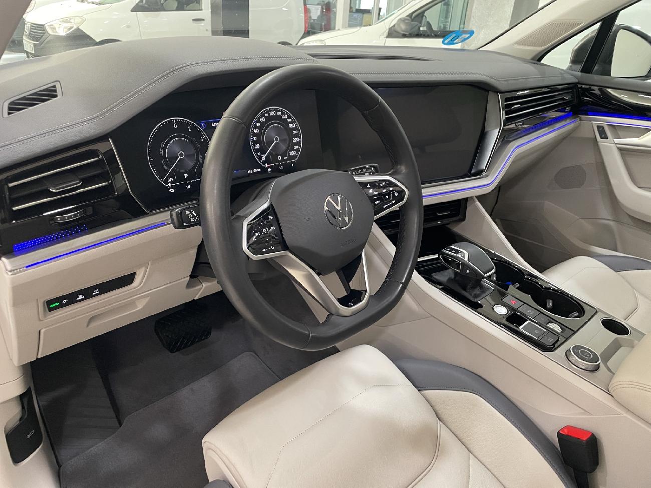 2023 Volkswagen Touareg Touareg eHybrid Eleg 3.0 V6 TSI 280kW Tip 4M coche de segunda mano