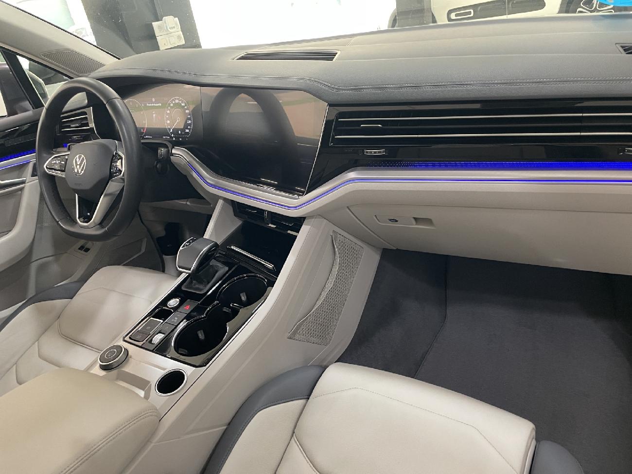 2023 Volkswagen Touareg Touareg eHybrid Eleg 3.0 V6 TSI 280kW Tip 4M coche de segunda mano