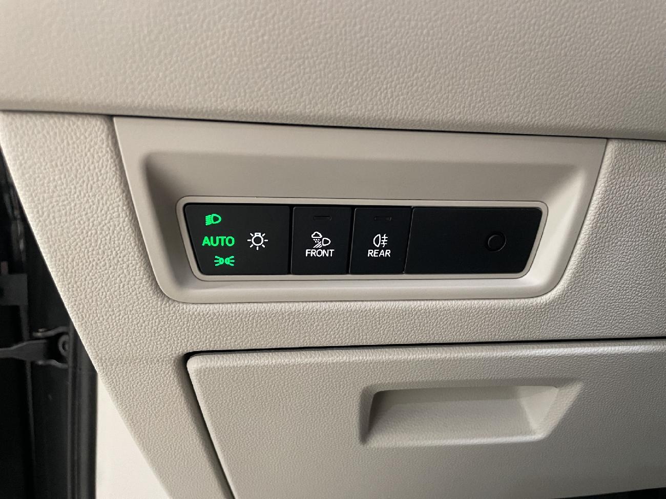 2023 Volkswagen Touareg Touareg eHybrid Eleg 3.0 V6 TSI 280kW Tip 4M coche de segunda mano