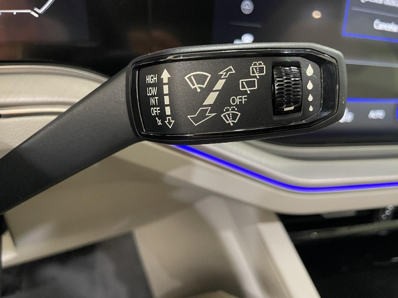 2023 Volkswagen Touareg Touareg eHybrid Eleg 3.0 V6 TSI 280kW Tip 4M coche de segunda mano