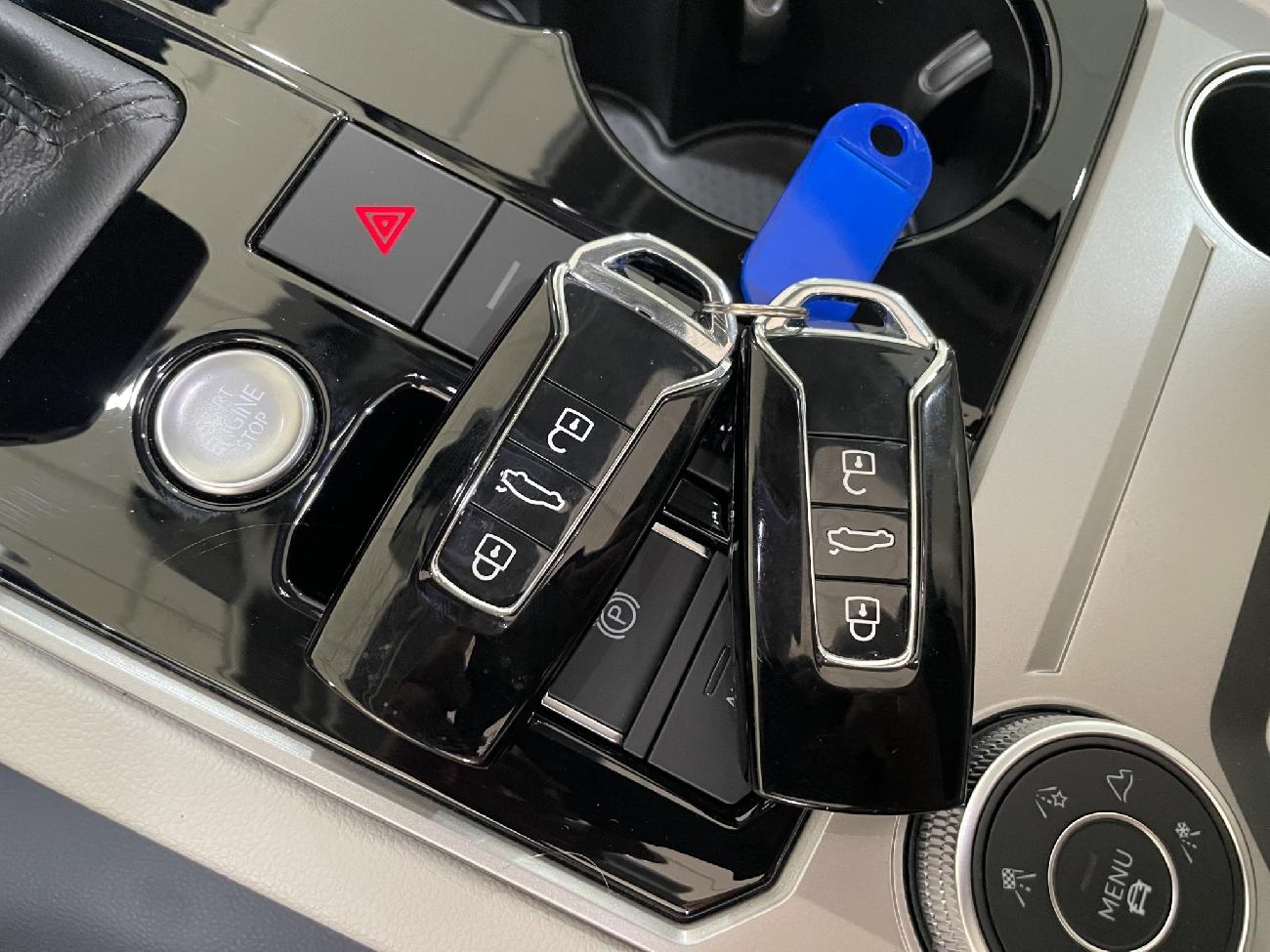 2023 Volkswagen Touareg Touareg eHybrid Eleg 3.0 V6 TSI 280kW Tip 4M coche de segunda mano