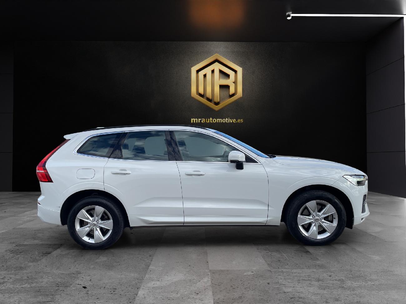 2021 Volvo XC60 XC60 2.0 B4 D Momentum Pro Auto coche de segunda mano