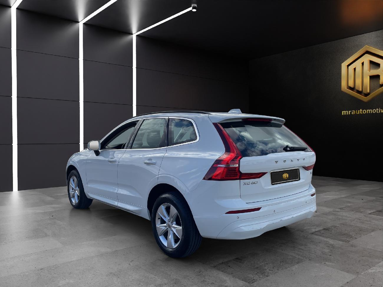 2021 Volvo XC60 XC60 2.0 B4 D Momentum Pro Auto coche de segunda mano