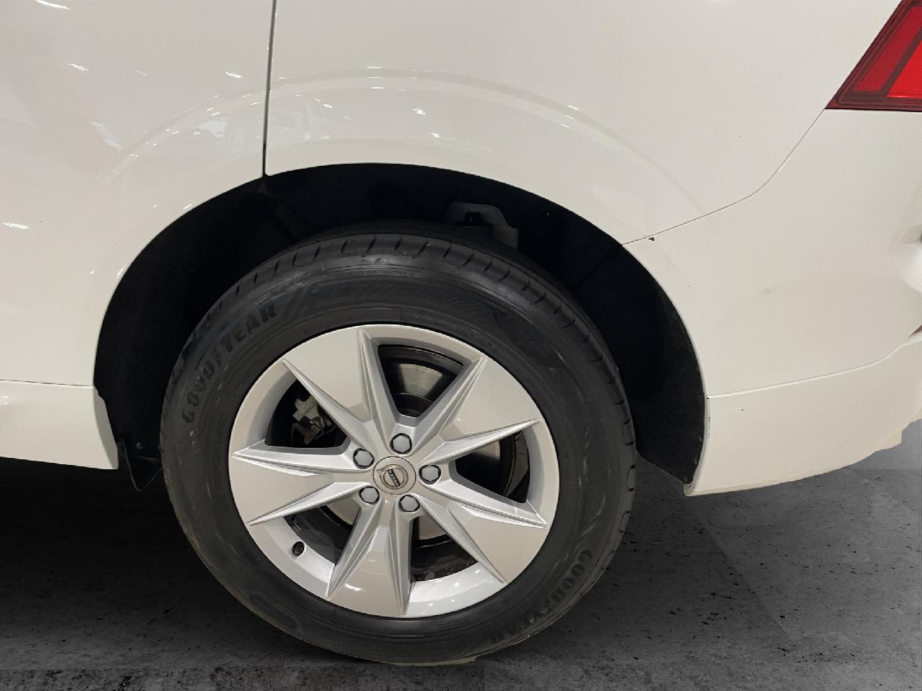 2021 Volvo XC60 XC60 2.0 B4 D Momentum Pro Auto coche de segunda mano