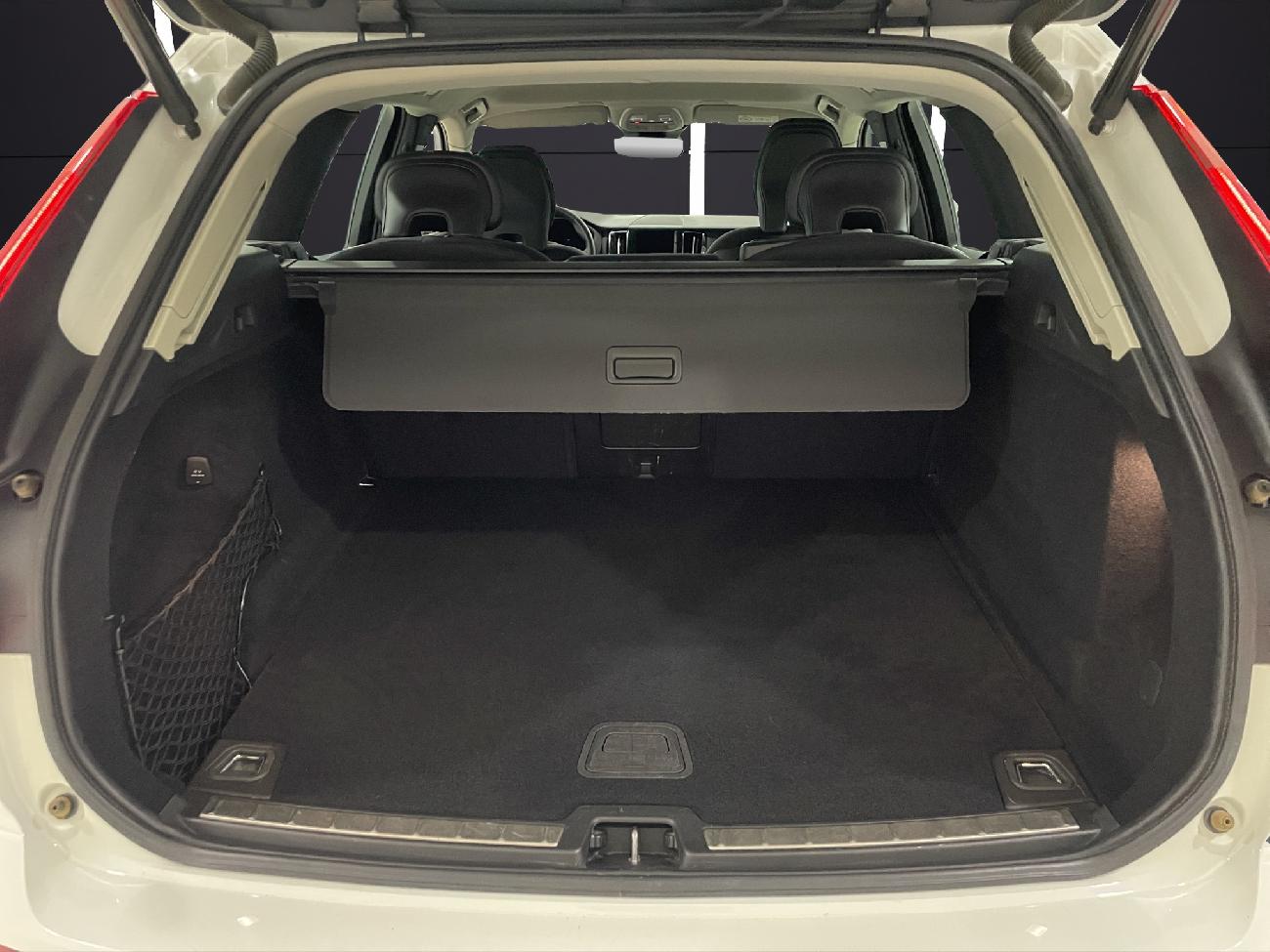 2021 Volvo XC60 XC60 2.0 B4 D Momentum Pro Auto coche de segunda mano