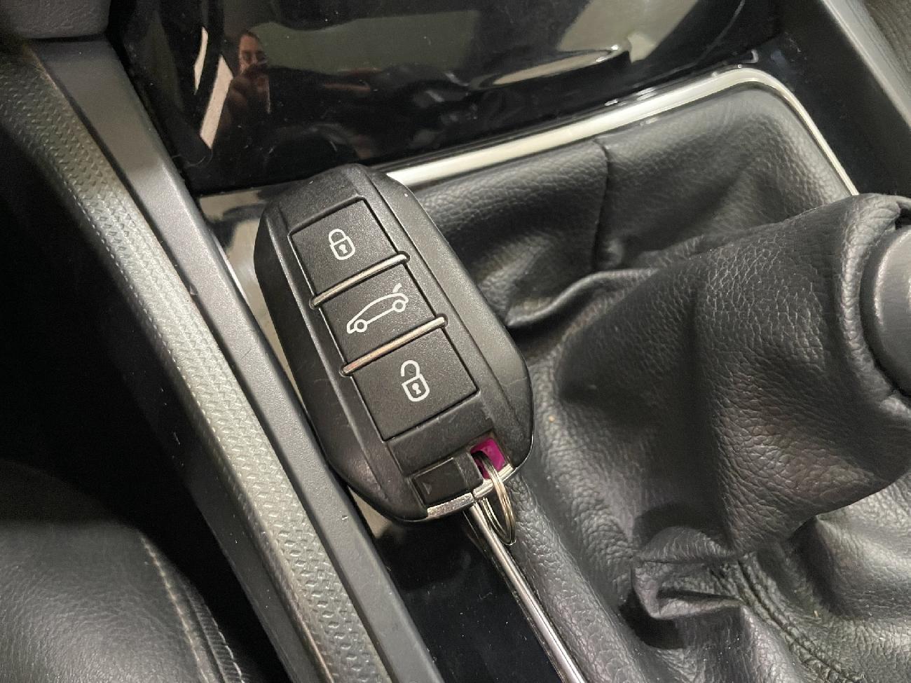 2011 Peugeot 508 508 SW 2.0 HDI Active 163 coche de segunda mano