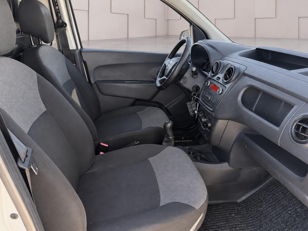 2021 Dacia Dokker Dokker Van Essential 1.6 80kW (110CV) ECO-G coche de segunda mano