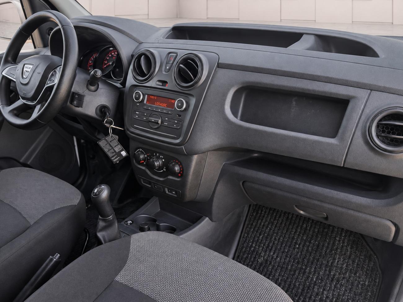 2021 Dacia Dokker Dokker Van Essential 1.6 80kW (110CV) ECO-G coche de segunda mano