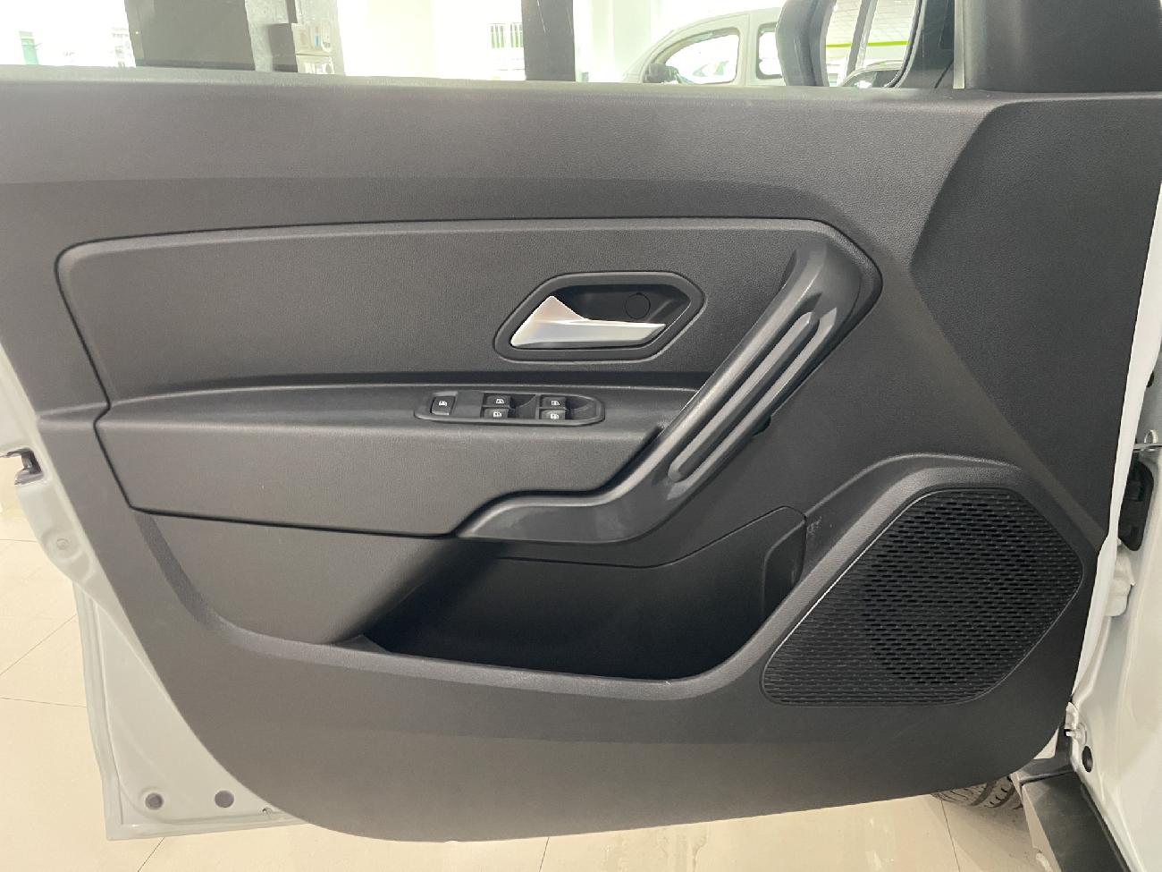 2022 Dacia Duster Duster Essential TCE 74kW(100CV) ECO-G 4X2 coche de segunda mano