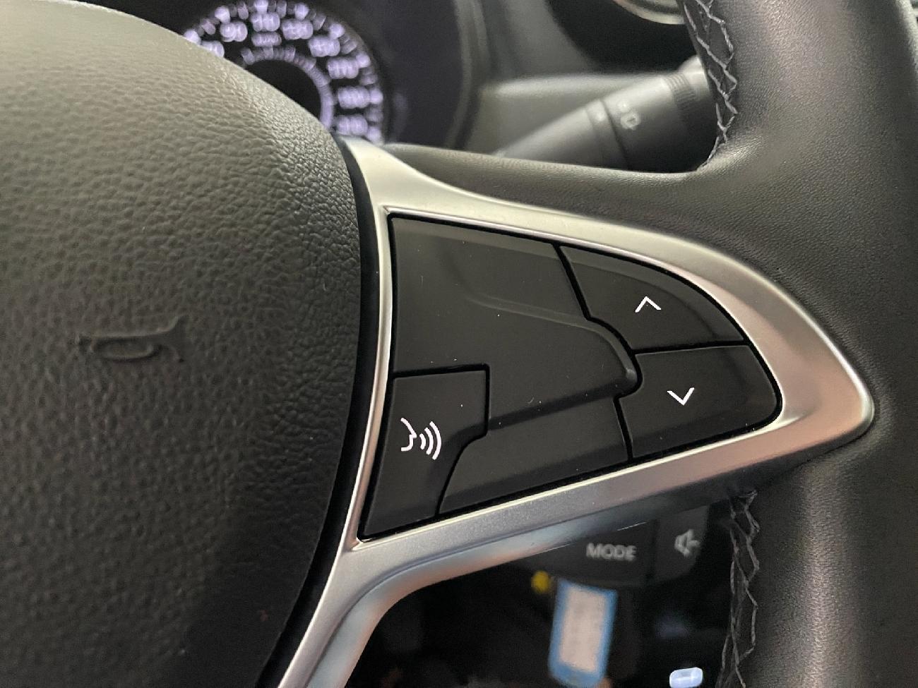 2022 Dacia Duster Duster Essential TCE 74kW(100CV) ECO-G 4X2 coche de segunda mano