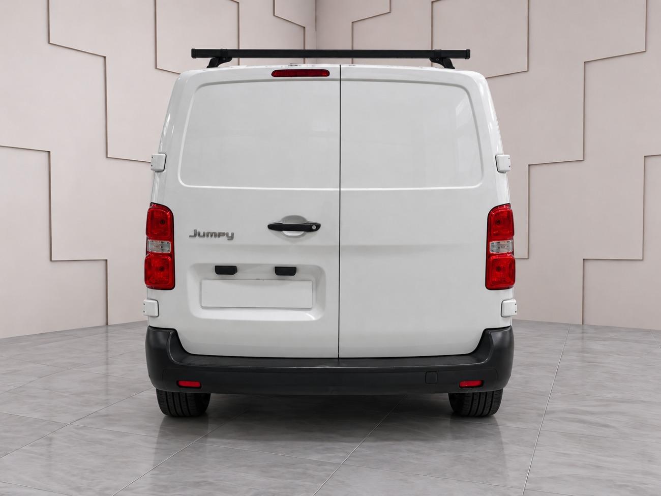 2021 Citroën Jumpy Jumpy Talla M BlueHDi 100 S&S 6v Control furgón coche de segunda mano