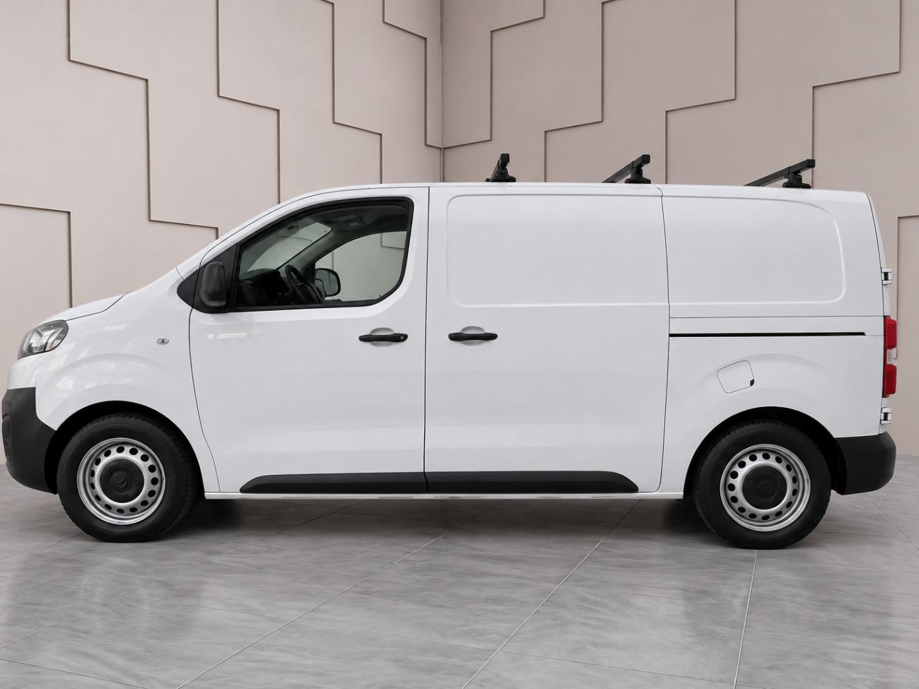 2021 Citroën Jumpy Jumpy Talla M BlueHDi 100 S&S 6v Control furgón coche de segunda mano