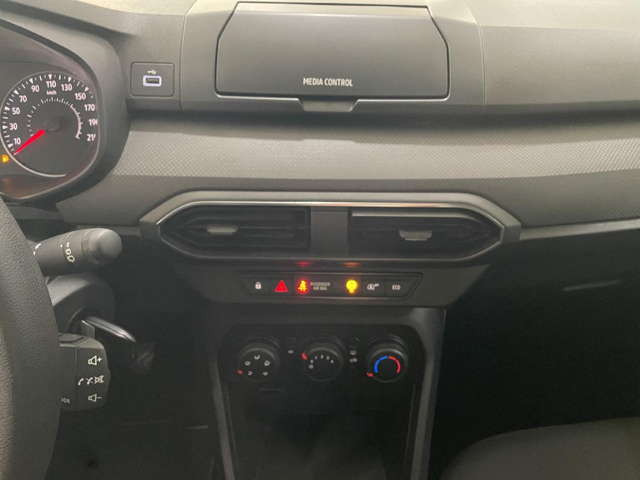 2022 Dacia Sandero Sandero Essential 74kW (100CV) ECO-G  coche de segunda mano