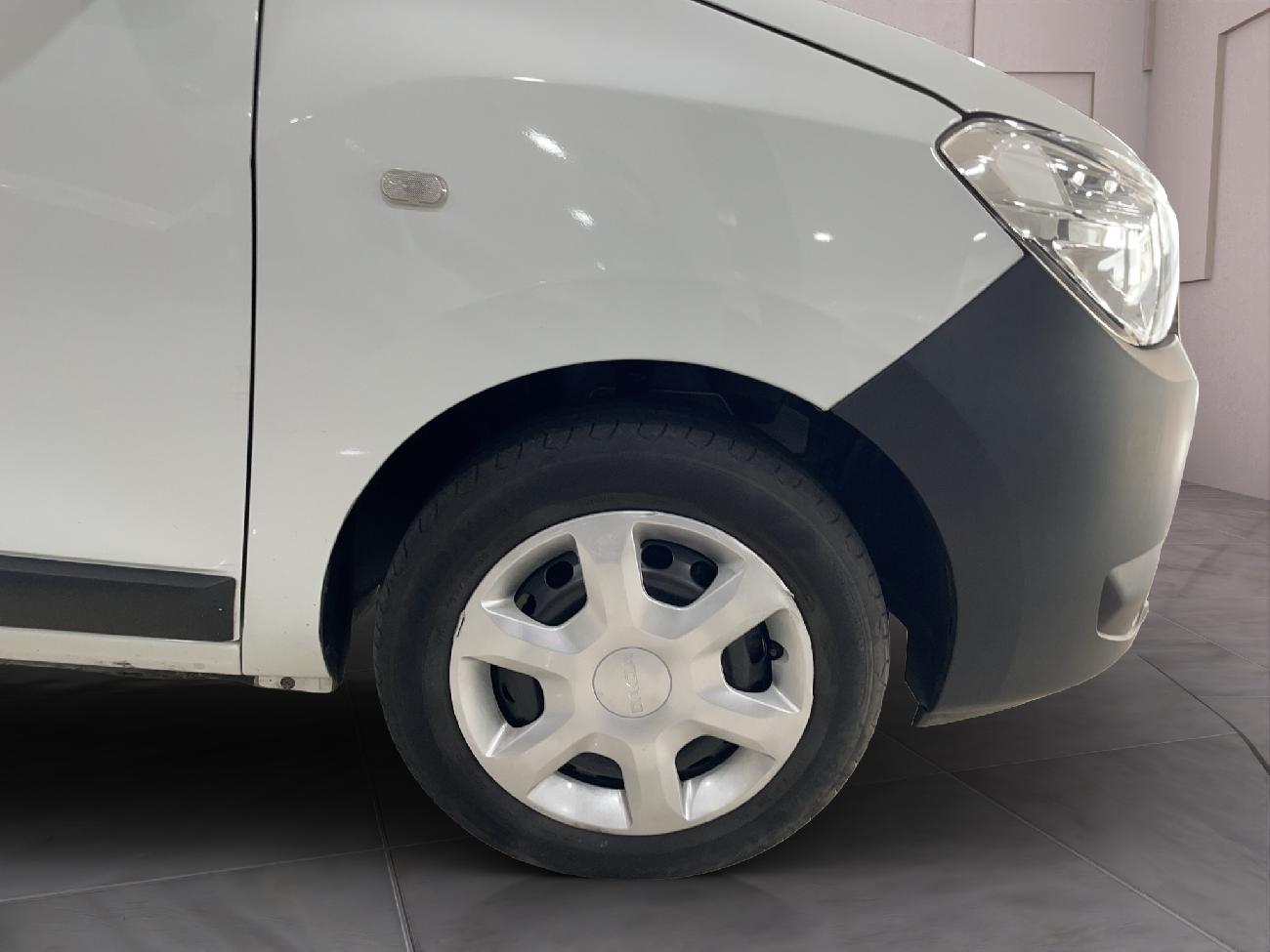 2020 Dacia Dokker Dokker Van Essential 1.6 80kW (110CV) GLP  coche de segunda mano
