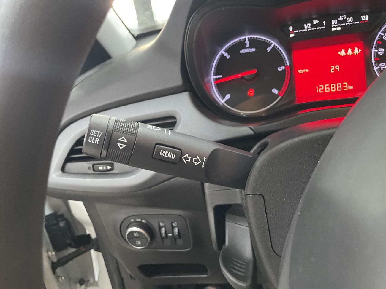 2017 Opel Corsa Corsa 1.3 CDTi Expression 55kW (75CV) coche de segunda mano