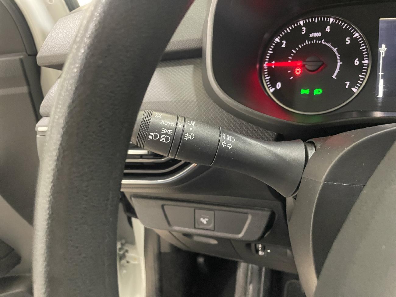 2021 Dacia Sandero Sandero Essential TCe 67kW (90CV) coche de segunda mano