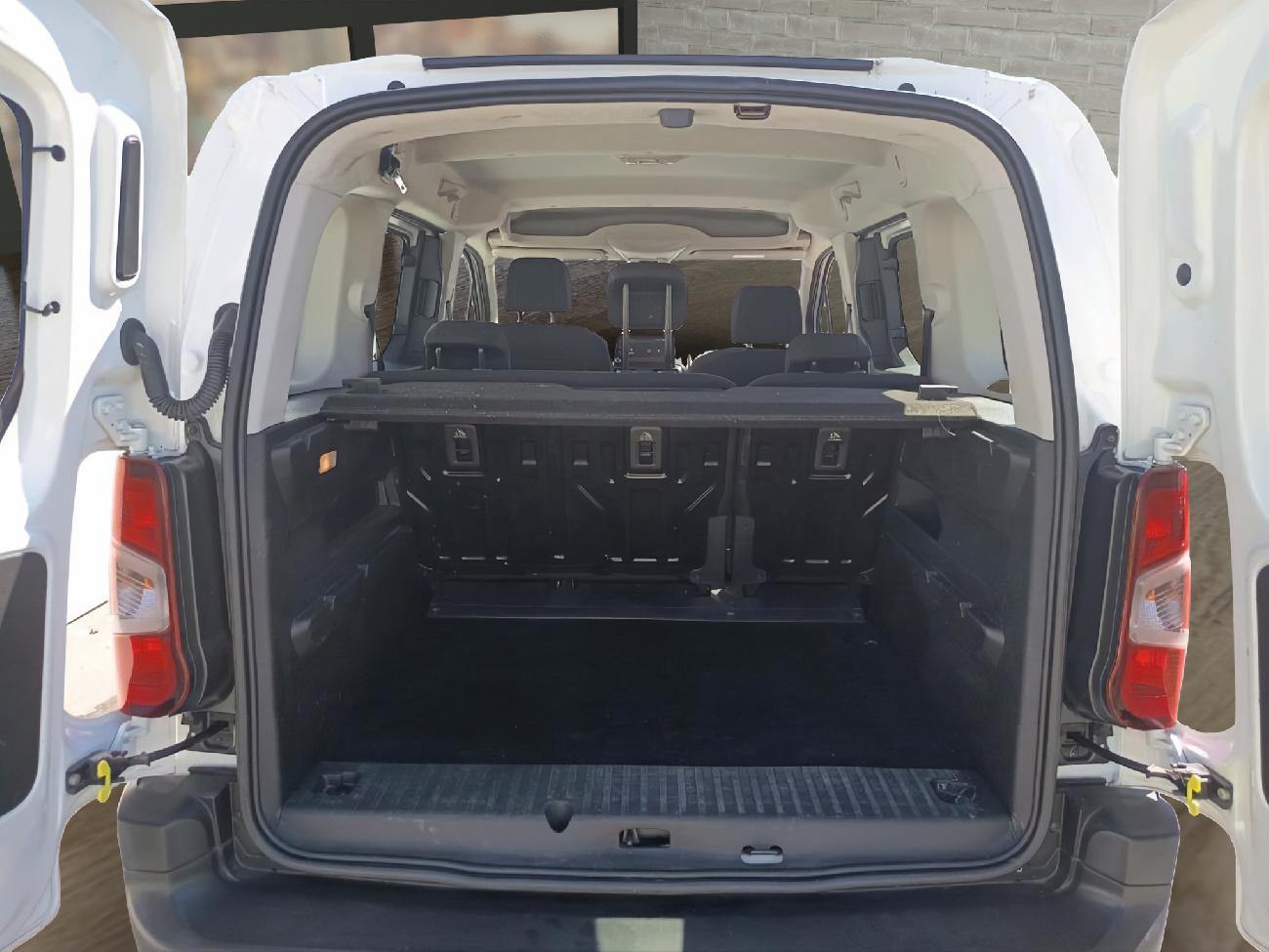 2022 Citroën Berlingo Berlingo Talla M BlueHDi 100 S&S LIVE PACK coche de segunda mano