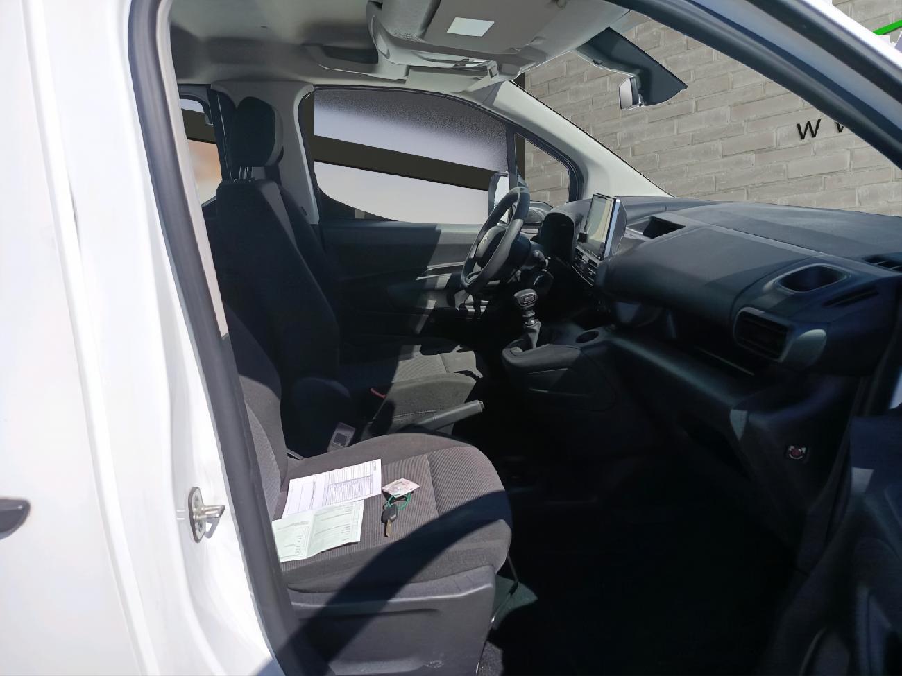2022 Citroën Berlingo Berlingo Talla M BlueHDi 100 S&S LIVE PACK coche de segunda mano