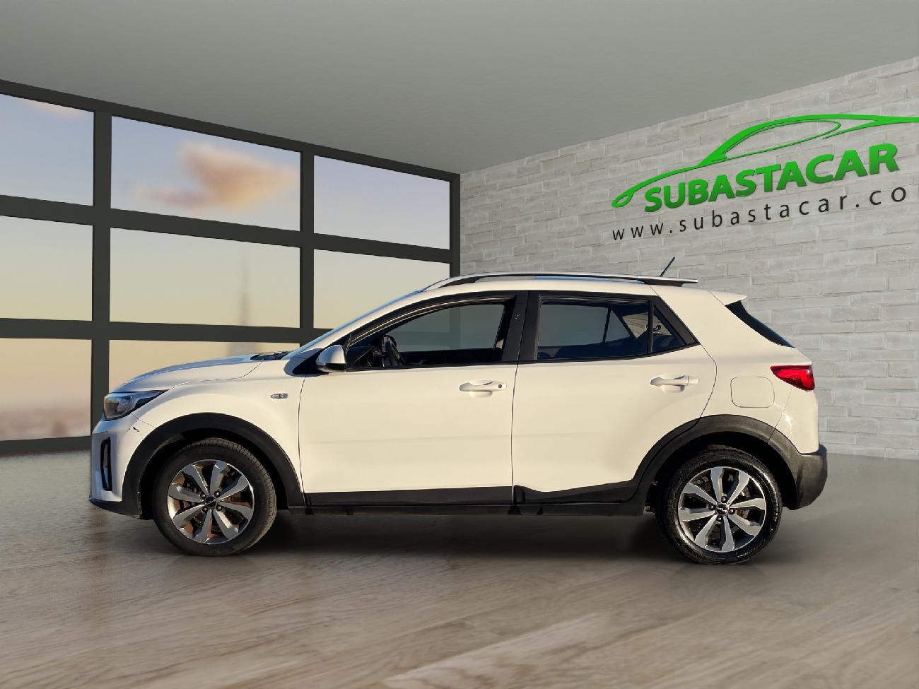 2022 KIA STONIC STONIC 1.0 T-GDi 74kW (100CV) MHEV iMT Concept coche de segunda mano