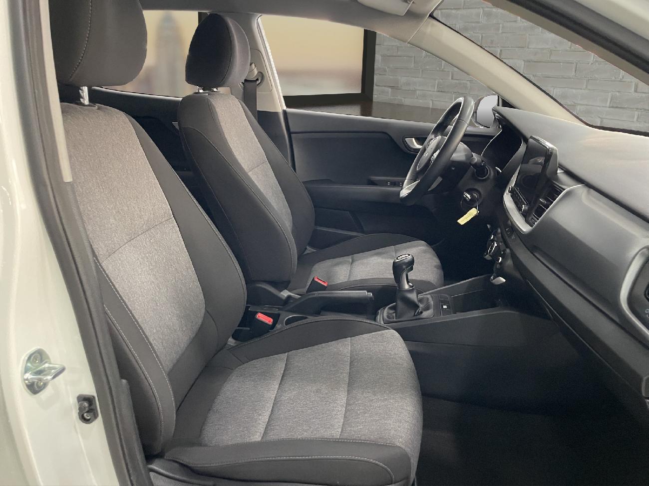 2022 KIA STONIC STONIC 1.0 T-GDi 74kW (100CV) MHEV iMT Concept coche de segunda mano