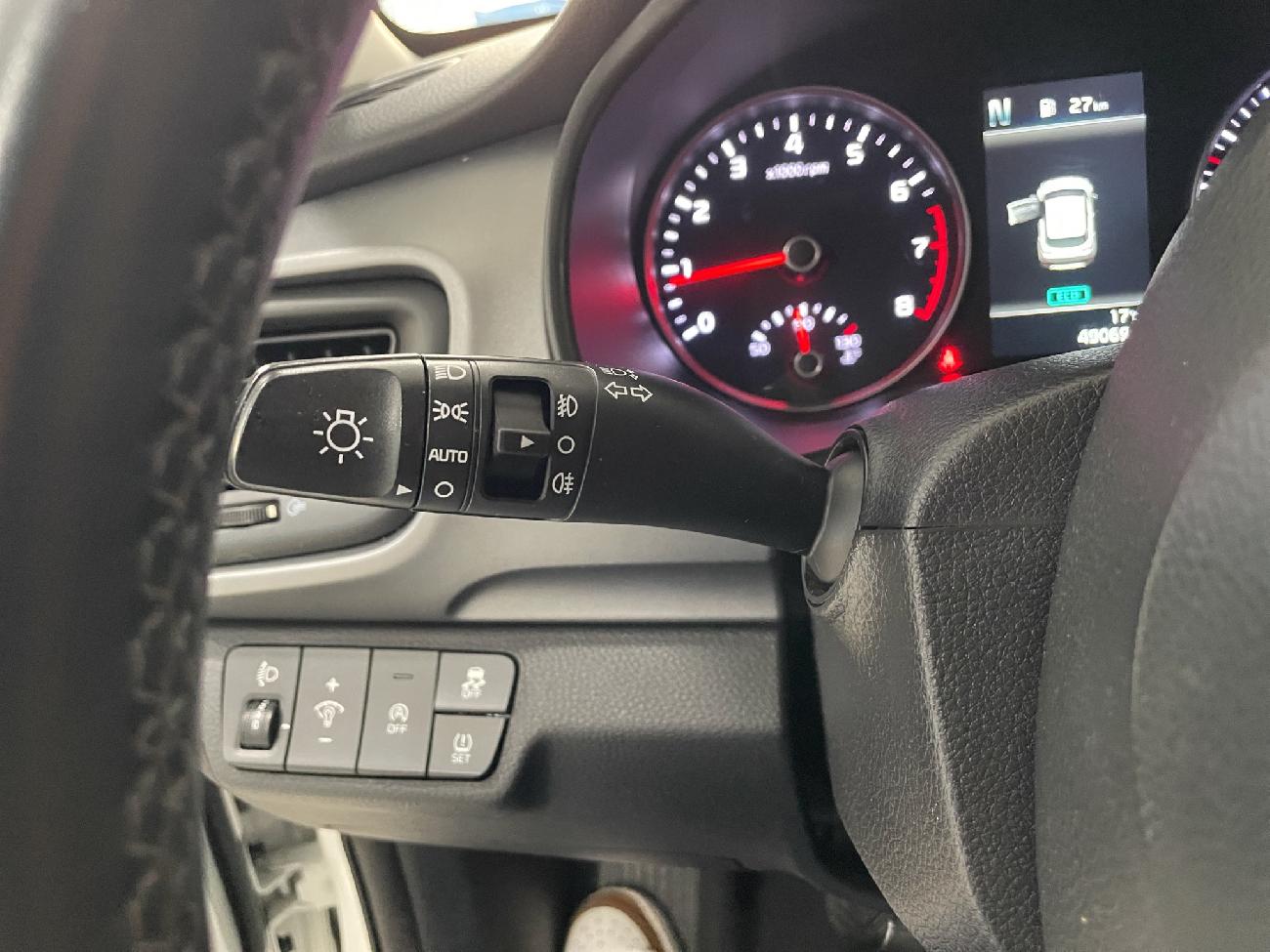 2022 KIA STONIC STONIC 1.0 T-GDi 74kW (100CV) MHEV iMT Concept coche de segunda mano