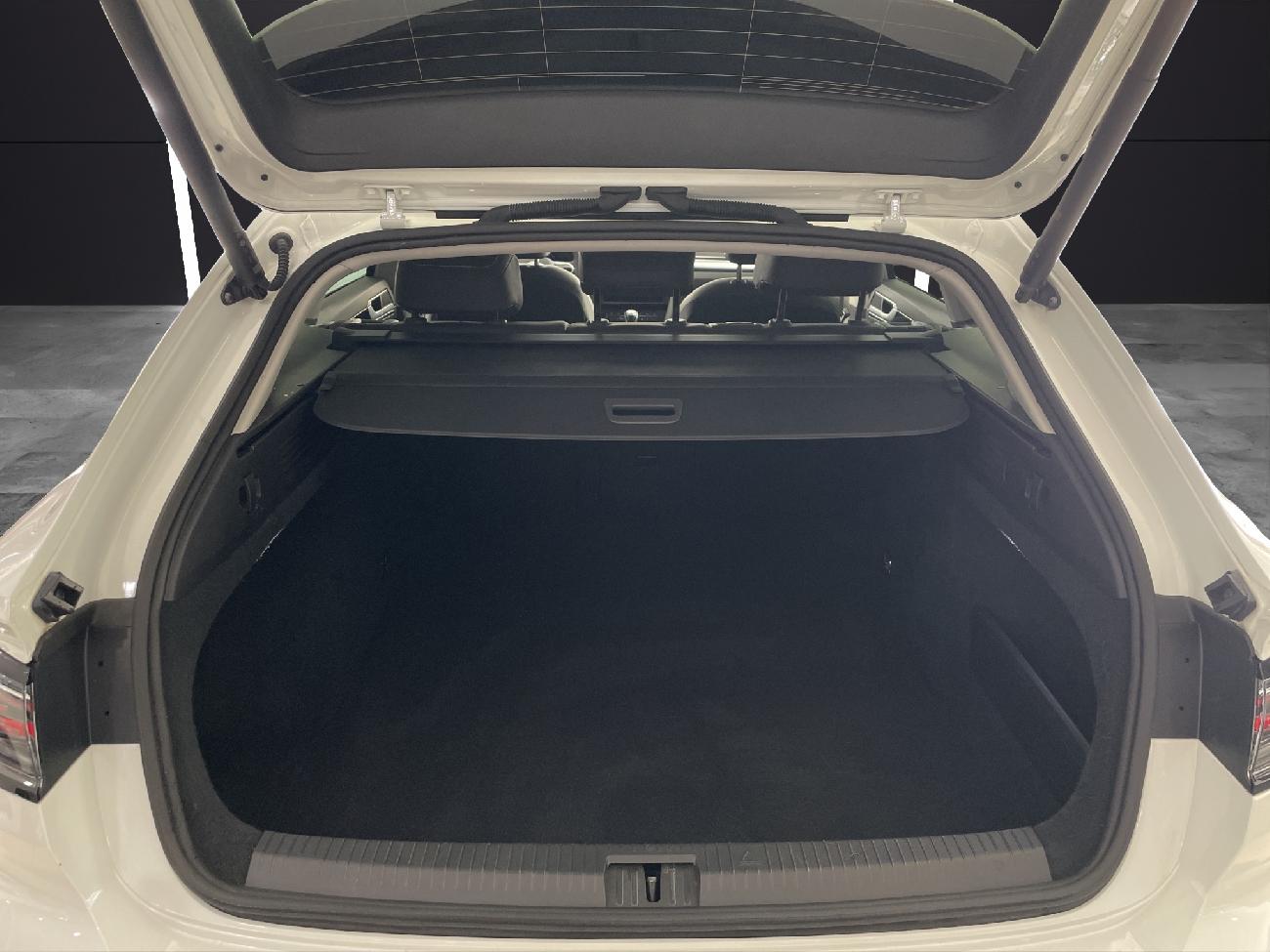 2022 Volkswagen Arteon Arteon Elegance 2.0 TDI 110kW (150CV) S Brake coche de segunda mano