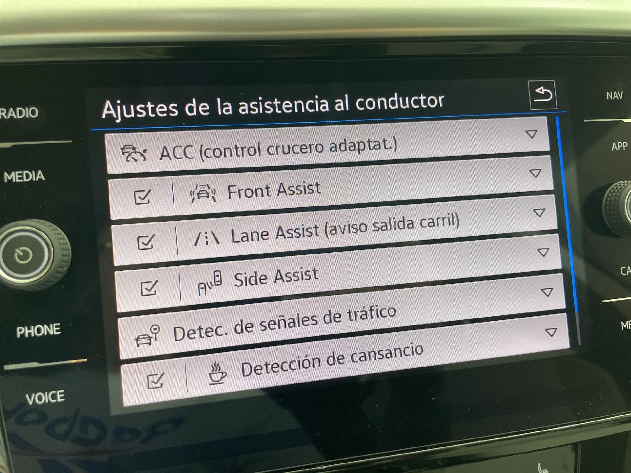 2022 Volkswagen Arteon Arteon Elegance 2.0 TDI 110kW (150CV) S Brake coche de segunda mano