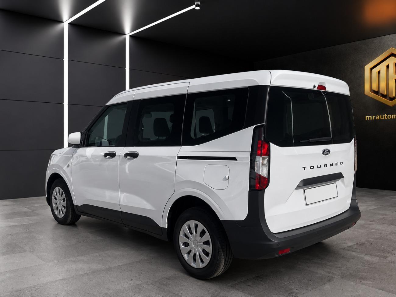 2024 Ford Tourneo Courier Tourneo Courier 1.0 Ecoboost 92kW (125CV) Trend coche de segunda mano