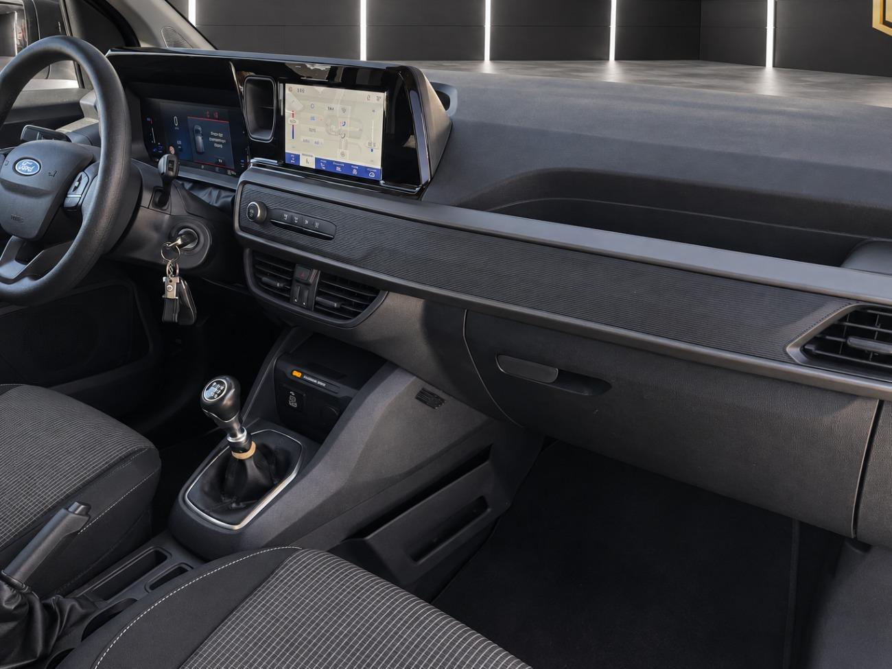 2024 Ford Tourneo Courier Tourneo Courier 1.0 Ecoboost 92kW (125CV) Trend coche de segunda mano