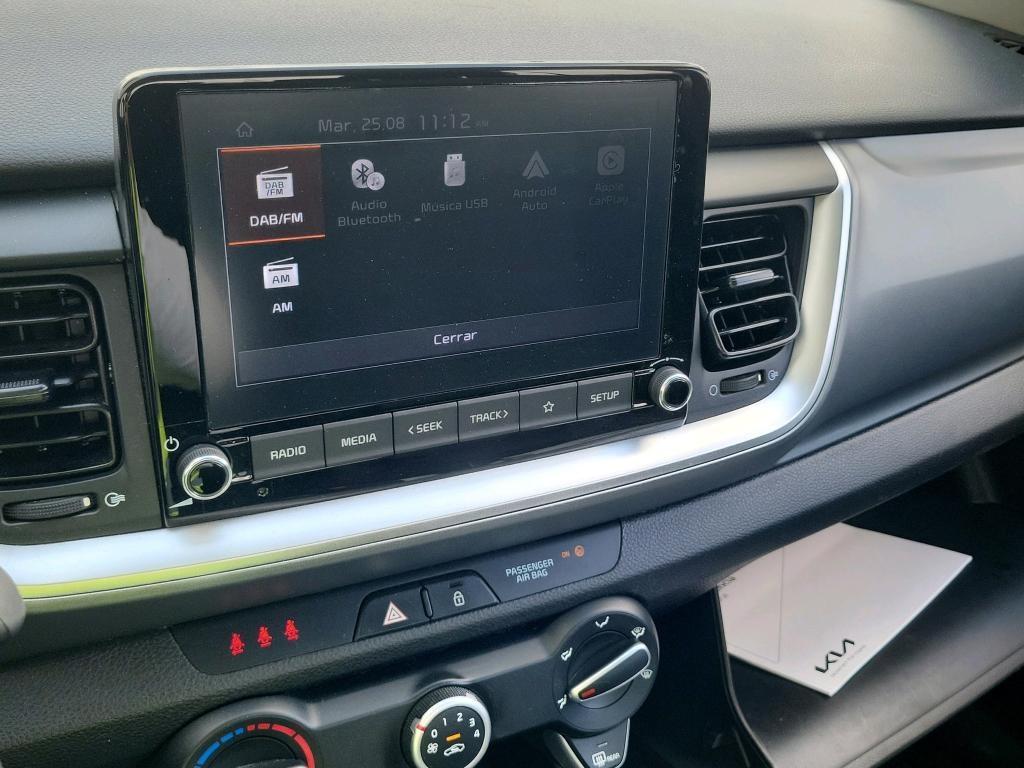 2022 KIA STONIC STONIC 1.0 T-GDi 74kW (100CV) MHEV iMT Concept coche de segunda mano